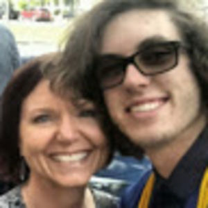 Meet your Posher, Julie